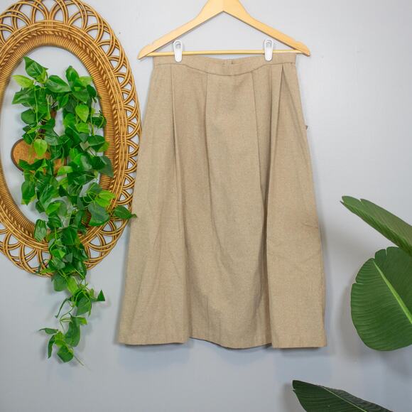 Vtg Robbie Sport Skirt Beige Button Front Large Pockets Textured Cottagecore - Picture 2 of 9